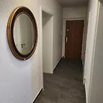 Md- Bukau, Fewo, City, Chic, Erdgeschoss, Bestpreis- Leistung, Fuer 1-5 Personen, 1 Dreibettzimmer, 1 Doppelzimmer 79 Qm , Kueche, Bad Lejlighed