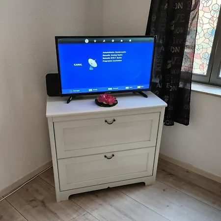 Md- Bukau, Fewo, City, Chic, Erdgeschoss, Bestpreis- Leistung, Fuer 1-5 Personen, 1 Dreibettzimmer, 1 Doppelzimmer 79 Qm , Kueche, Bad Magdeburg