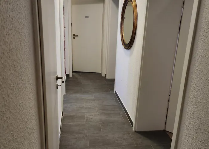 Md- Bukau, City, Chic, Erdgeschoss, Bestpreis- Leistung, Fuer 1-5 Personen, 1 Dreibettzimmer, 1 Doppelzimmer 79 Qm , Kueche, Bad Apartman