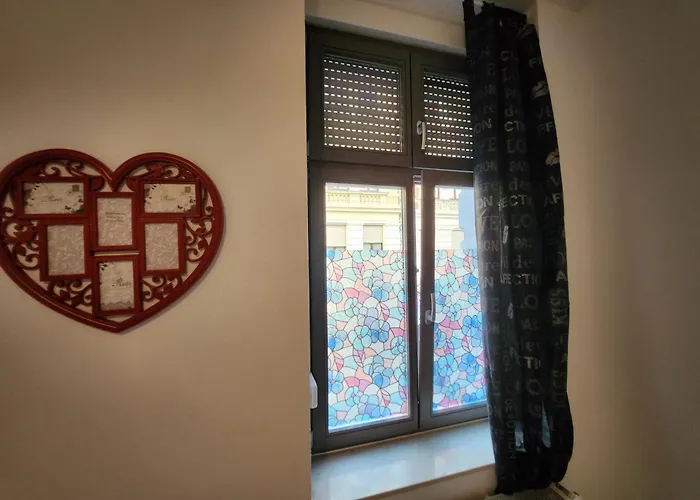 Md- Bukau, City, Chic, Erdgeschoss, Bestpreis- Leistung, Fuer 1-5 Personen, 1 Dreibettzimmer, 1 Doppelzimmer 79 Qm , Kueche, Bad Magdeburg