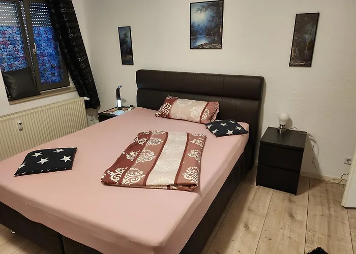 Md- Bukau, City, Chic, Erdgeschoss, Bestpreis- Leistung, Fuer 1-5 Personen, 1 Dreibettzimmer, 1 Doppelzimmer 79 Qm , Kueche, Bad