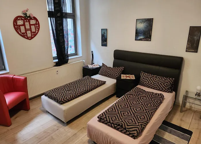 Md- Bukau, City, Chic, Erdgeschoss, Bestpreis- Leistung, Fuer 1-5 Personen, 1 Dreibettzimmer, 1 Doppelzimmer 79 Qm , Kueche, Bad Magdeburg